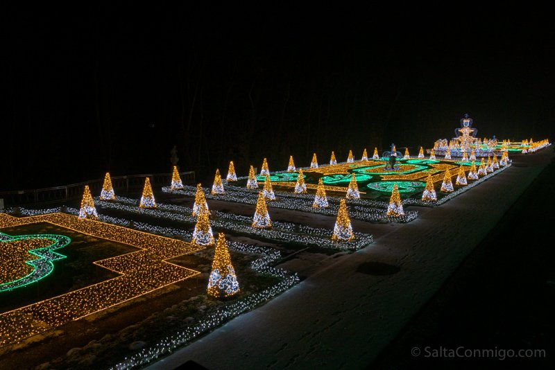 Christmas Warsaw Palace Wilanow Lights Garden