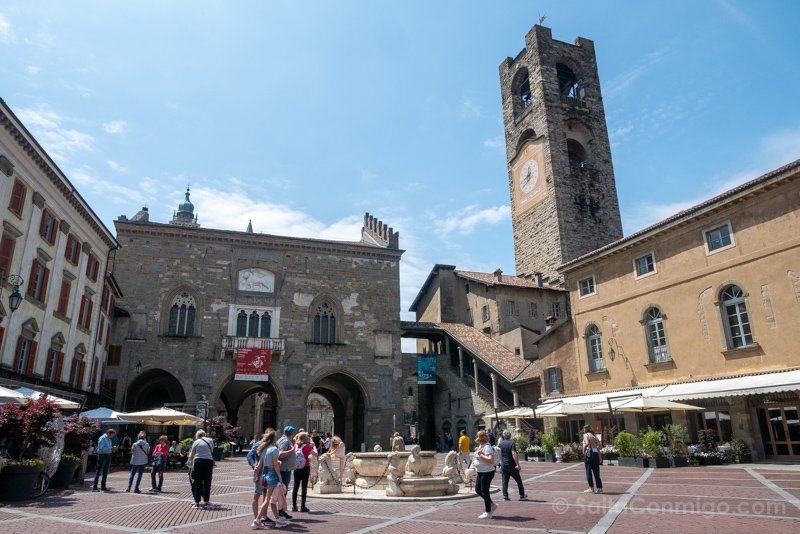 Museums in Bergamo Campanone Piazza Vecchia