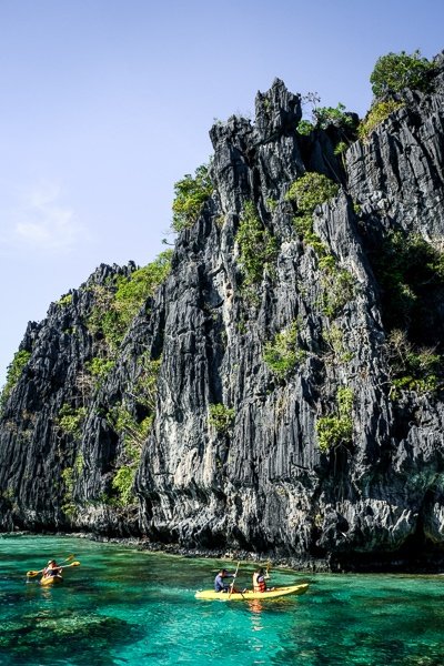 Kayakistas en El Nido Palawan