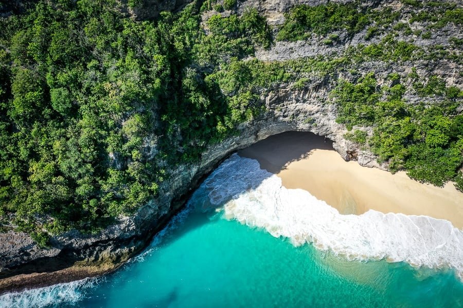 cueva de playa