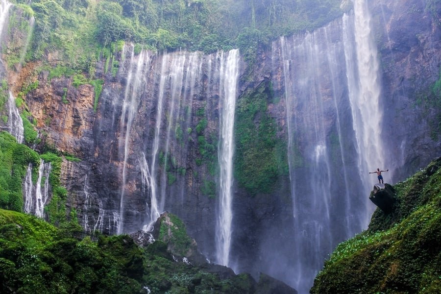 Cascada Tumpak Sewu en Java Oriental, Indonesia