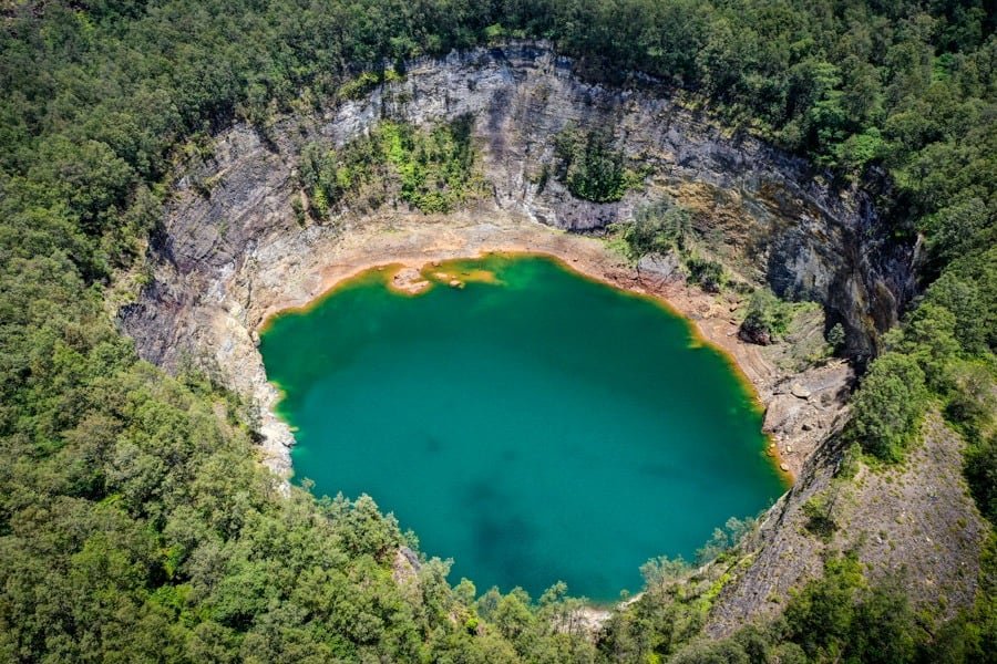 Lago del cráter Tiwu Ata Bupu