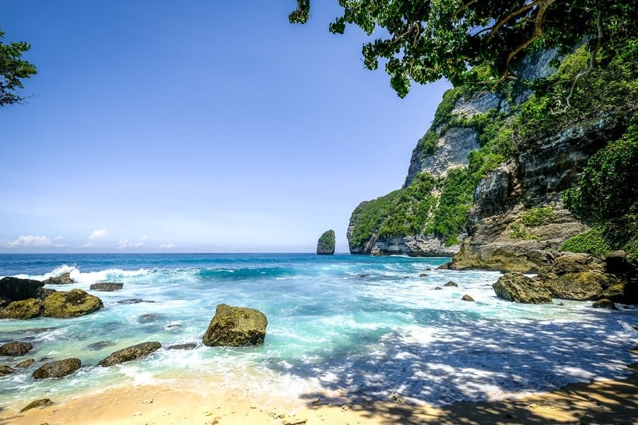 Playa Tembeling en Nusa Penida Bali