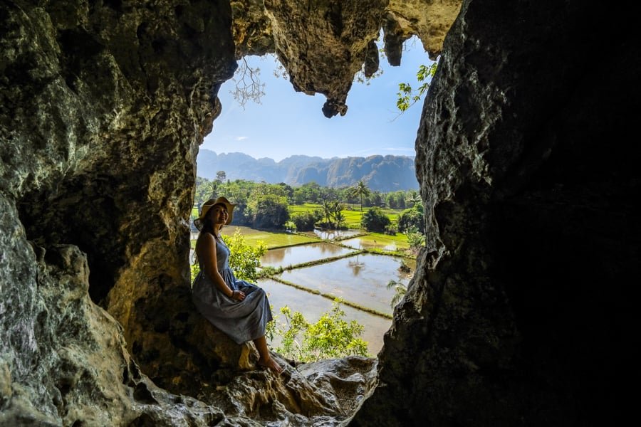 Goa Leang Cueva Surukang Sulawesi Indonesia