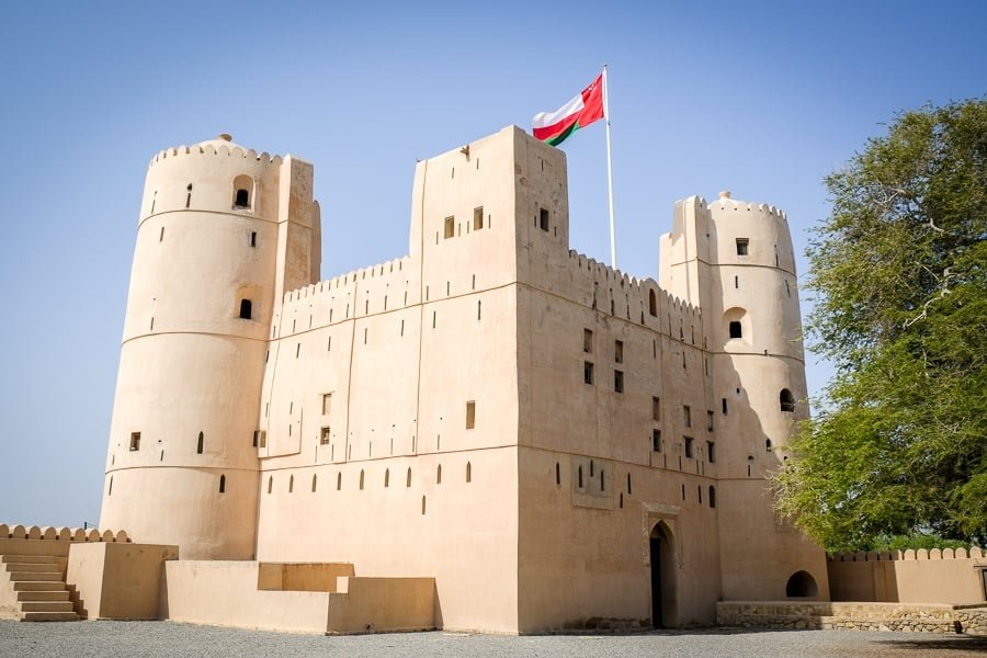 Un fuerte del castillo de Naman en Omán