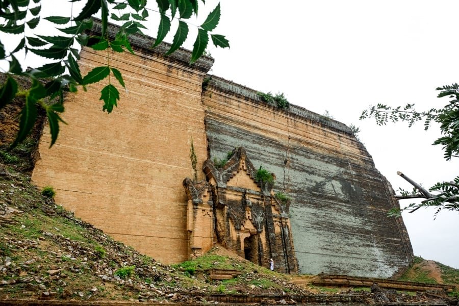 Pagoda gigante Mingun en Myanmar