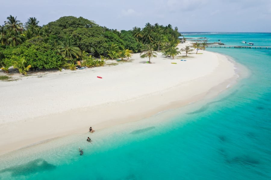 Foto de la playa con dron