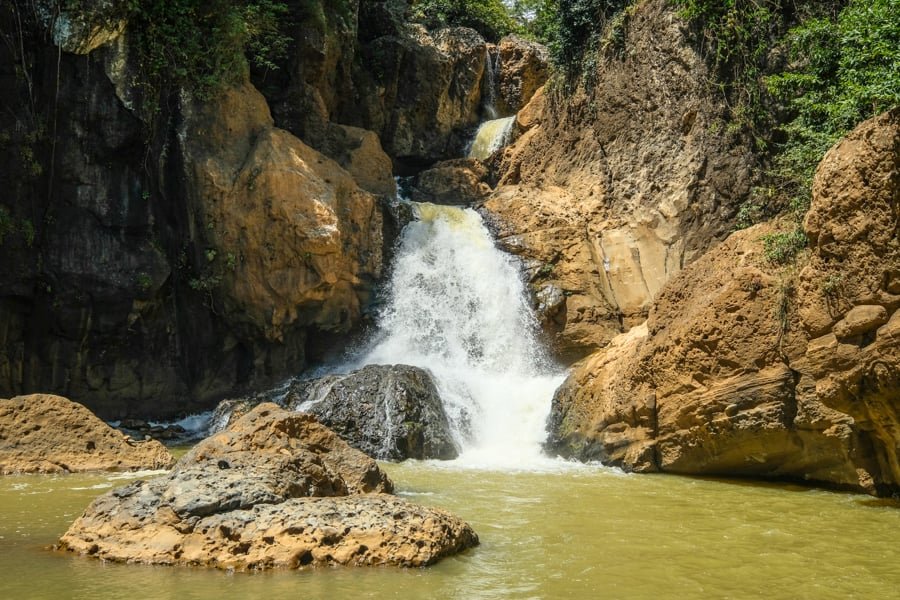 Cascada Curug Dogdog