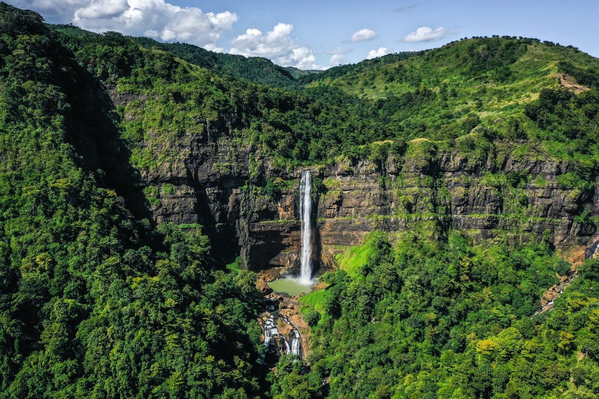 Geoparque Ciletuh: Guía Definitiva de Cascadas Escondidas en Java ...