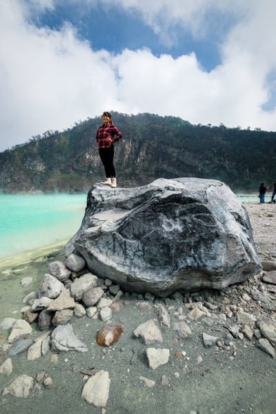 Roca del lago
