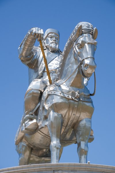 Estatua de caballos de Genghis Khan