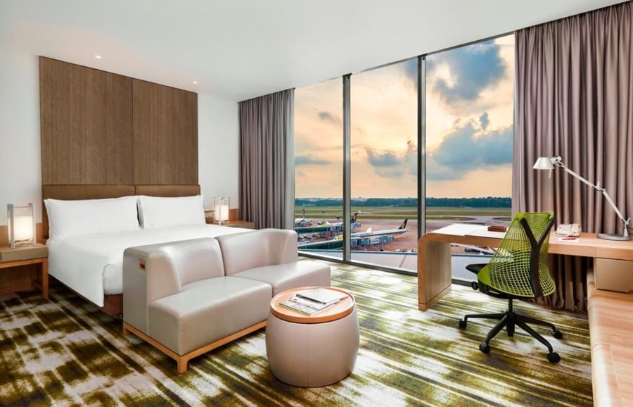 Dormitorio IHG del Crowne Plaza Hotel Las mejores cosas para hacer en la escala del aeropuerto de Singapur Changi Jewel