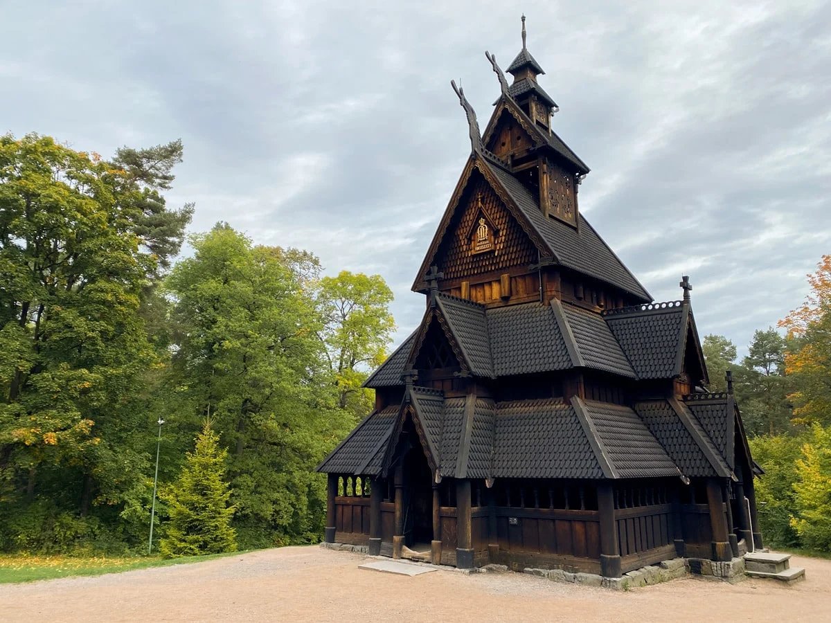 La Iglesia de Madera es uno de los aspectos más destacados del Norsk Folkemuseum