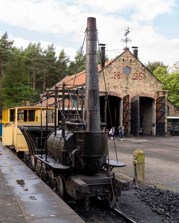 El antiguo tren de vapor en el Museo Beamish